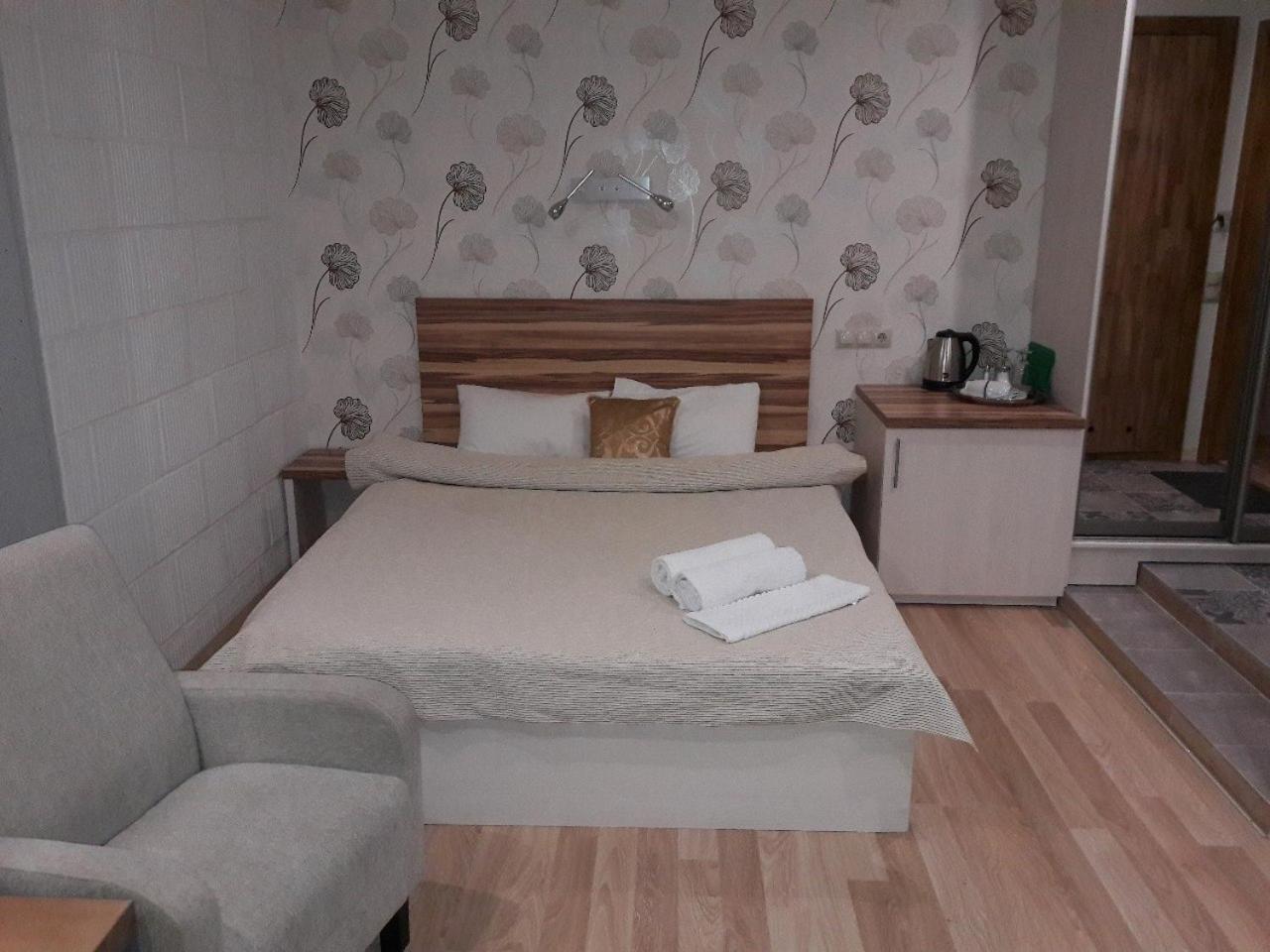Mini Hotel On Demiivska كييف المظهر الخارجي الصورة