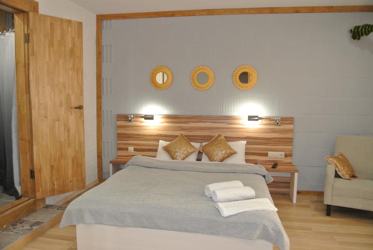 Mini Hotel On Demiivska كييف المظهر الخارجي الصورة